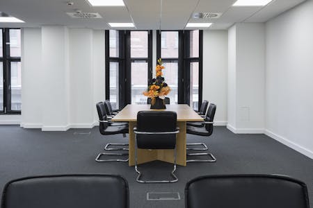 15 Oxford Court, Manchester, Office To Let - Oxford-Court-Communal-area-3.jpg