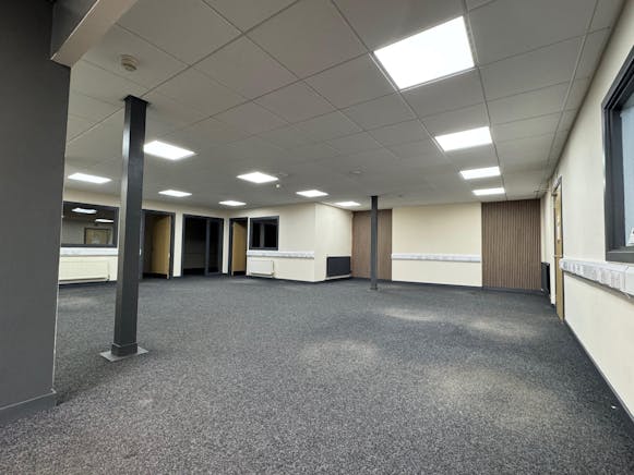 39 Meiklewood Road, 39 Meiklewood Road, Glasgow, Industrial / Other To Let - Office Internal.jpg