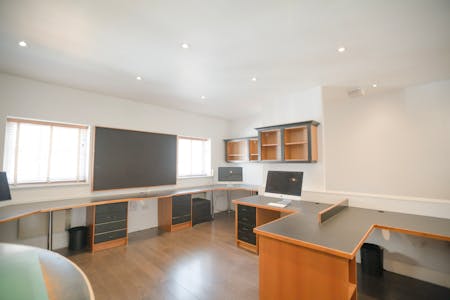 10 Clanwilliam Terrace, Office For Sale - 1-L1020123.jpg