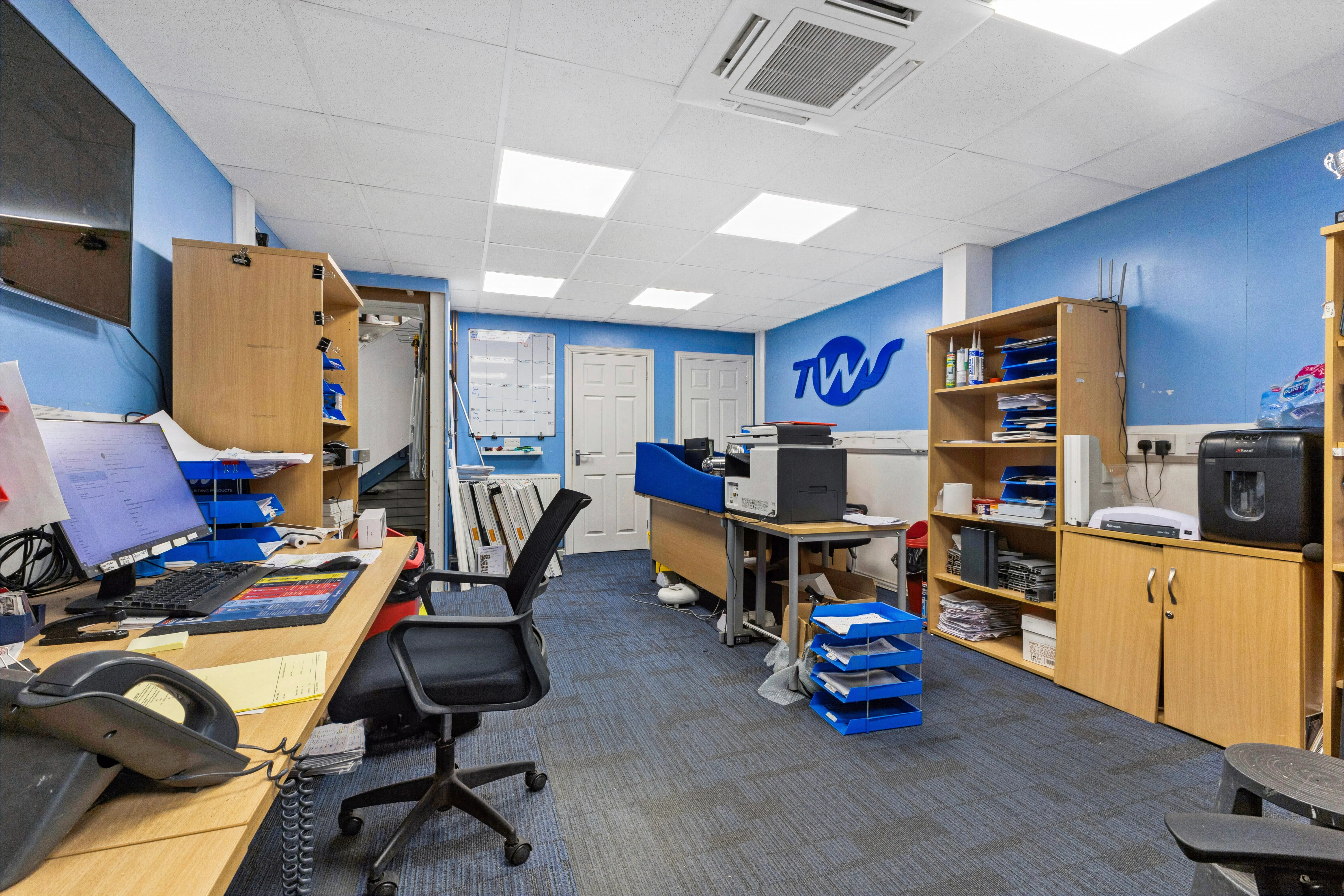 Unit 17, Aylesbury, Industrial / Industrial For Sale - 112514_17 Anglo Business Park(15).jpg