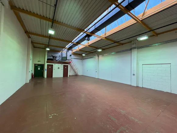 Tennant Complex, College Milton Industrial Estate, East Kilbride, Industrial To Let - WhatsApp Image 2026-08-05 at 21.29.42.jpeg