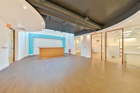 Charterhouse Building, 13 Clerkenwell Road, London, Investment / Office For Sale - 13704973968f22c51596ffARW1.jpg
