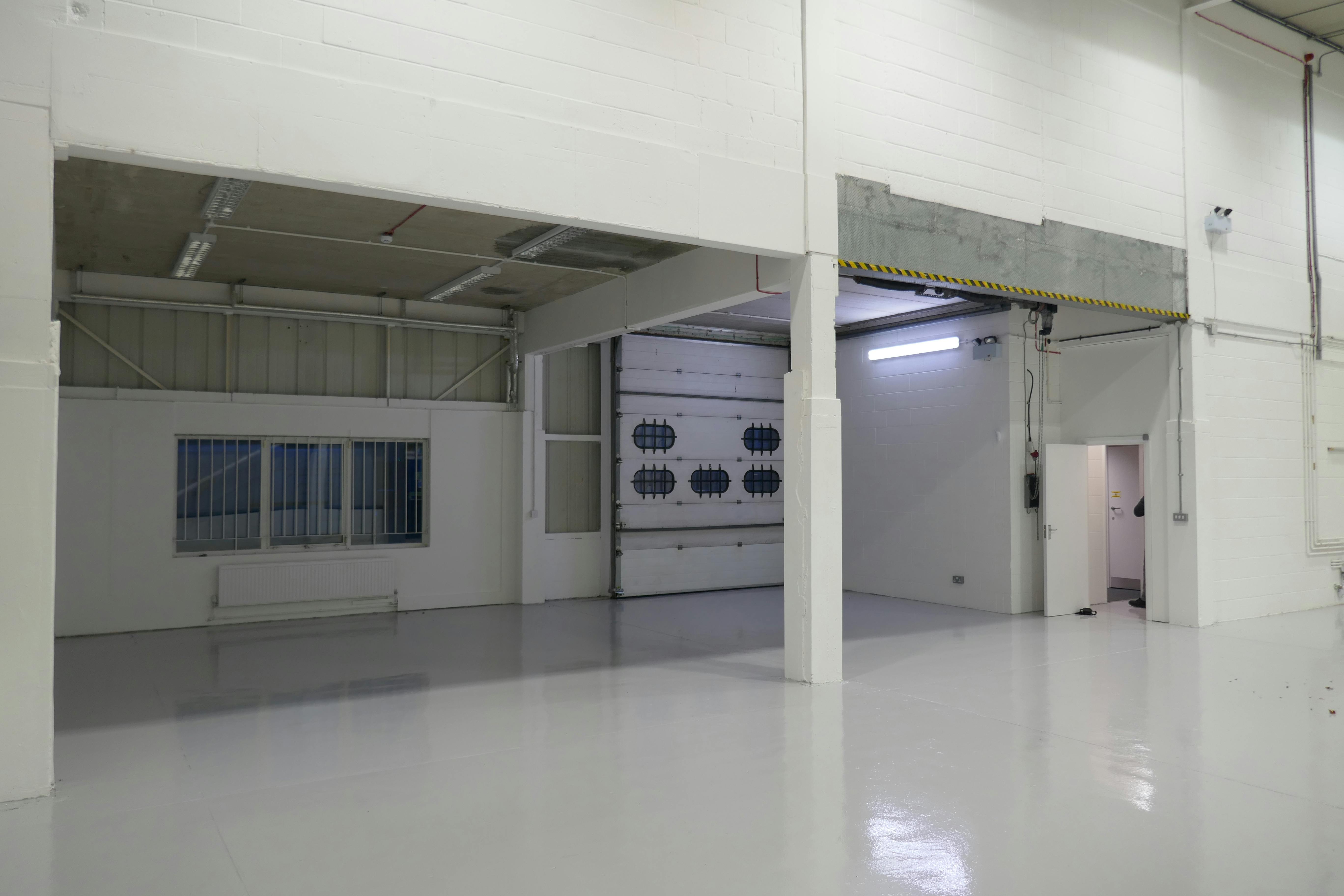 Unit 3, Abbeymead Industrial Park, Waltham Abbey, Industrial To Let - P1040354.JPG