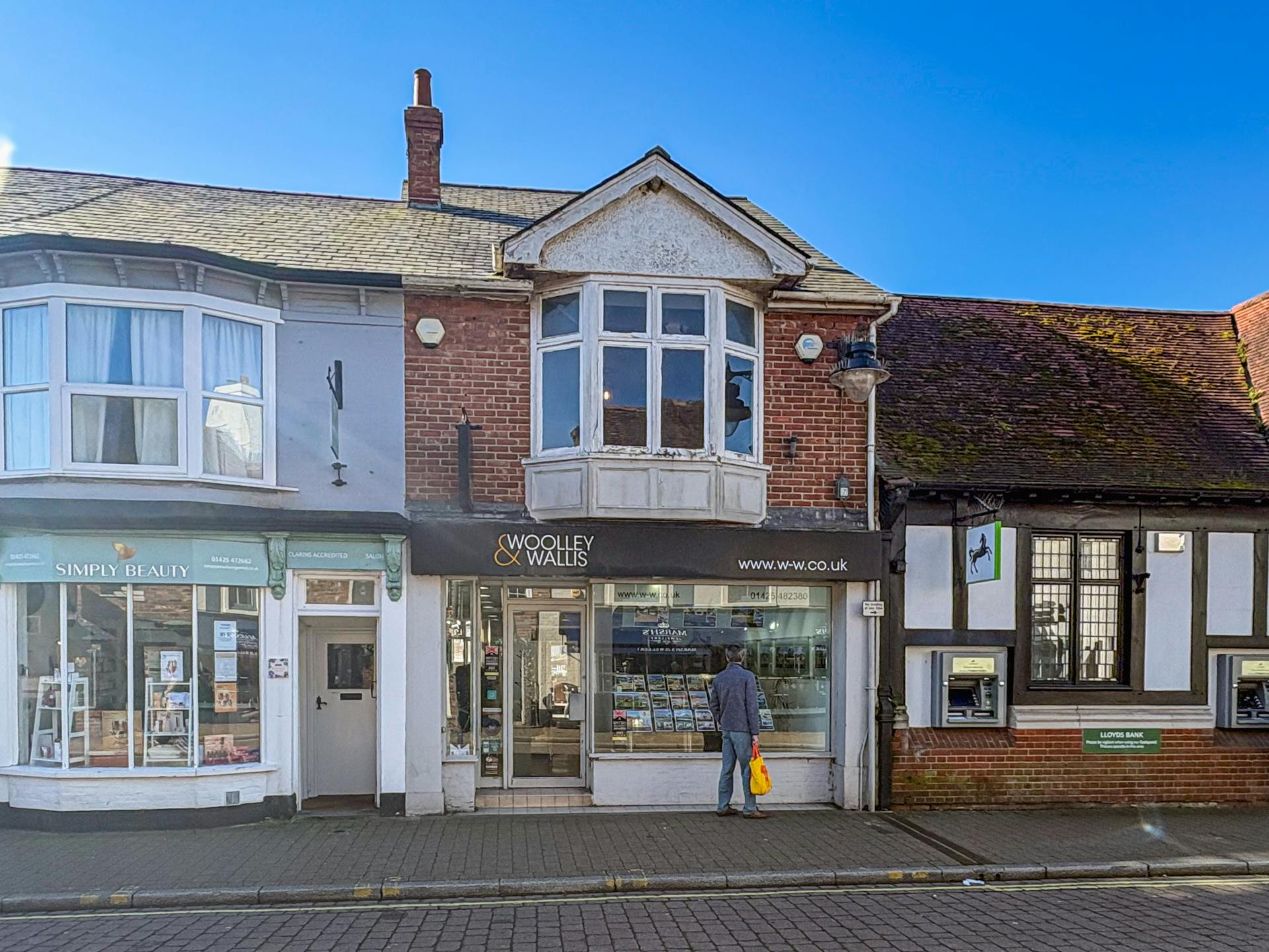 Retail in Ringwood