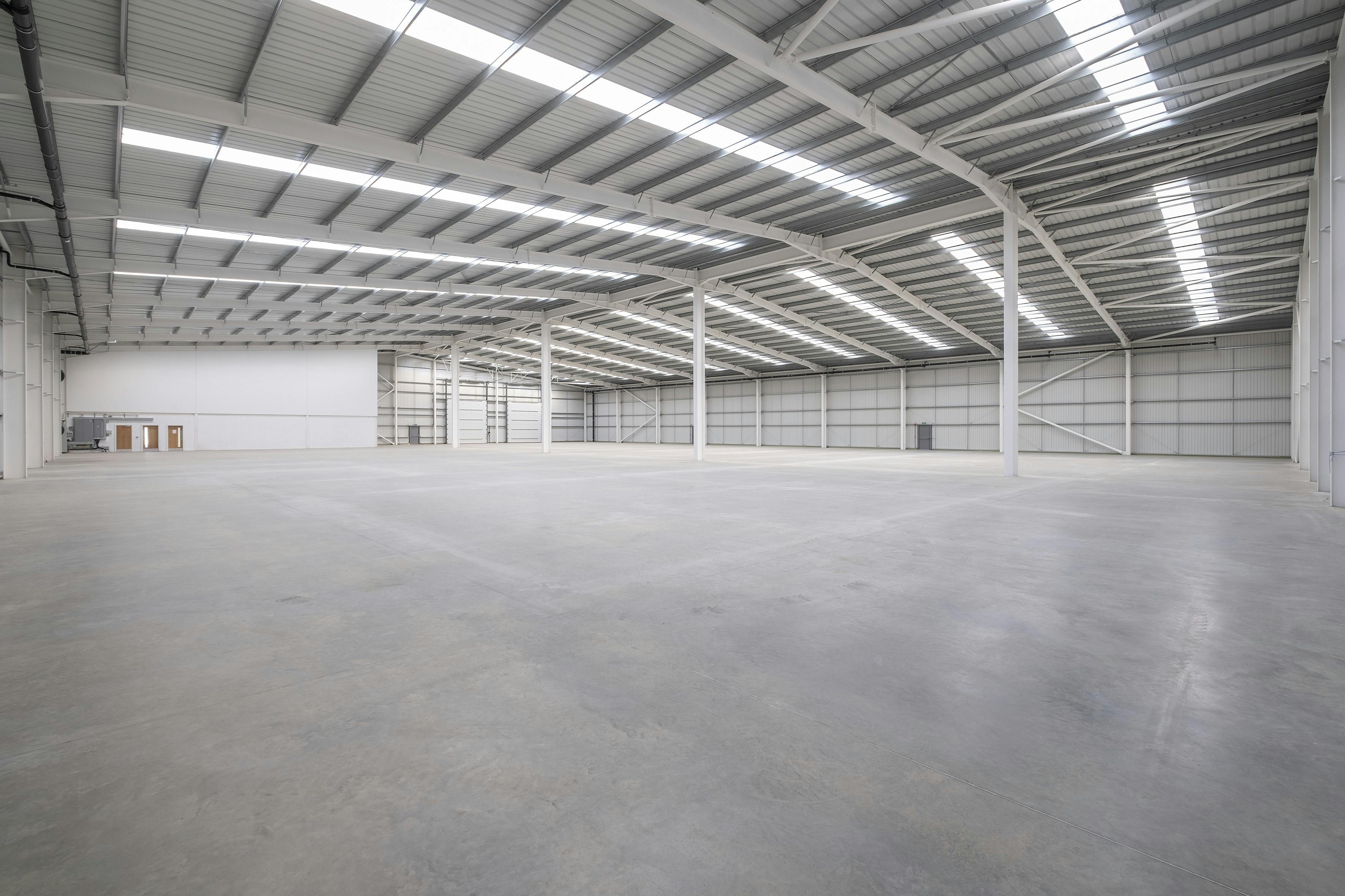 Unit 2 Tavis House Business Centre, Bingley Road, Hoddesdon, Distribution Warehouse / Industrial (Multi Let Scheme) To Let / For Sale - TH U2.jpg