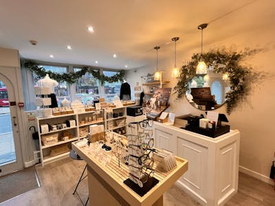 3 Station Square, Harrogate, Retail To Let - IMG_7884.jpeg