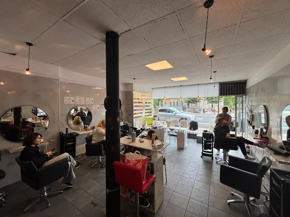 1026 Pollokshaws Road, Glasgow, Retail To Let - WhatsApp Image 2026-08-18 at 09.02.04 (2).jpeg