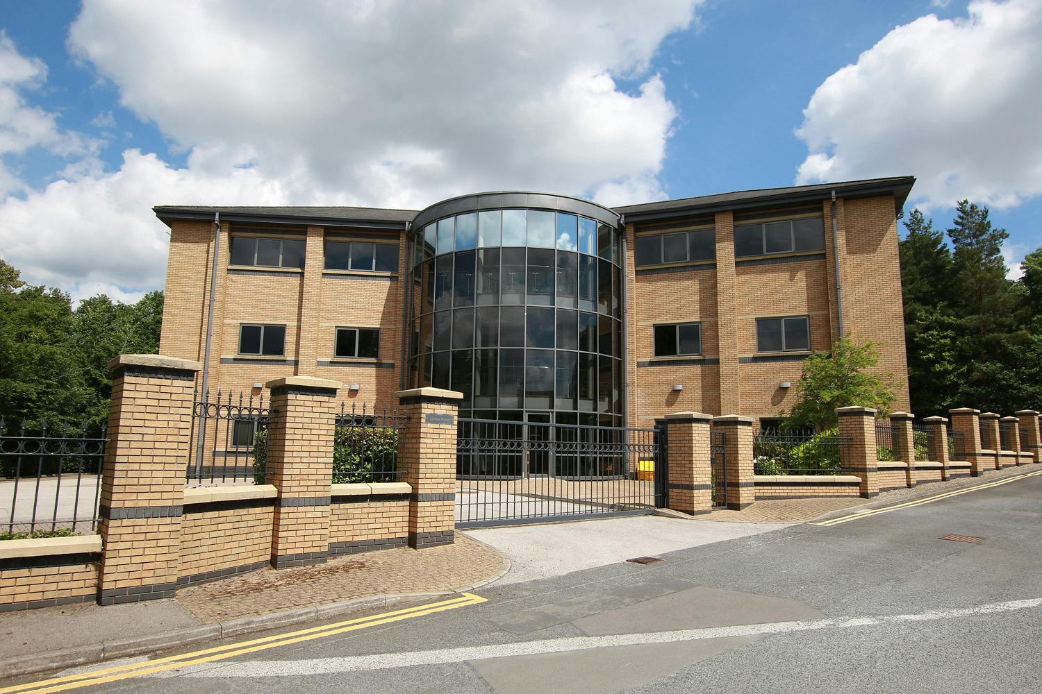 Cardale House, Cardale Court, Harrogate, Offices To Let / For Sale - H7D_7178.jpg