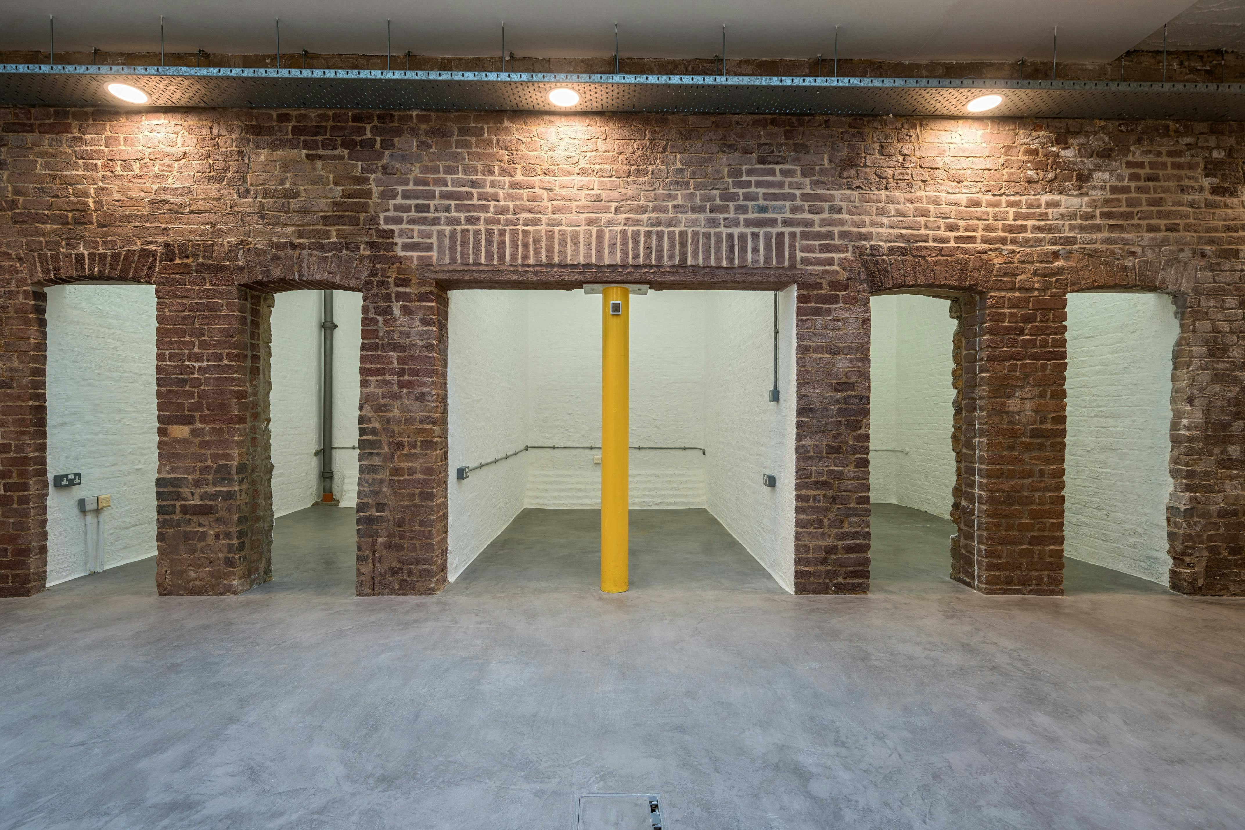 48 Kingsway Place <span>EC1R</span>