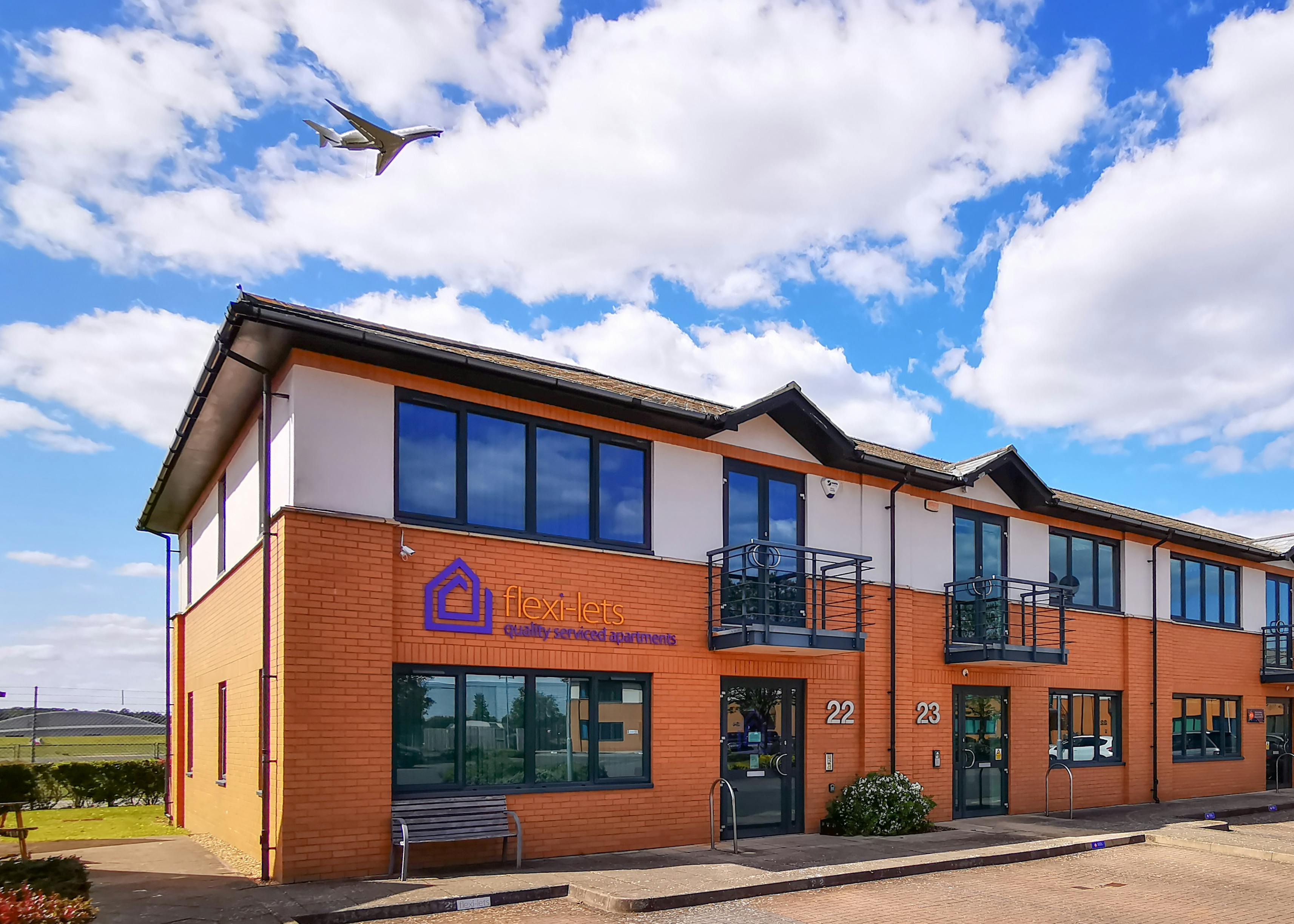 22 Hercules Way Farnborough Offices To Let Or For Sale Hurst Warne Society Account