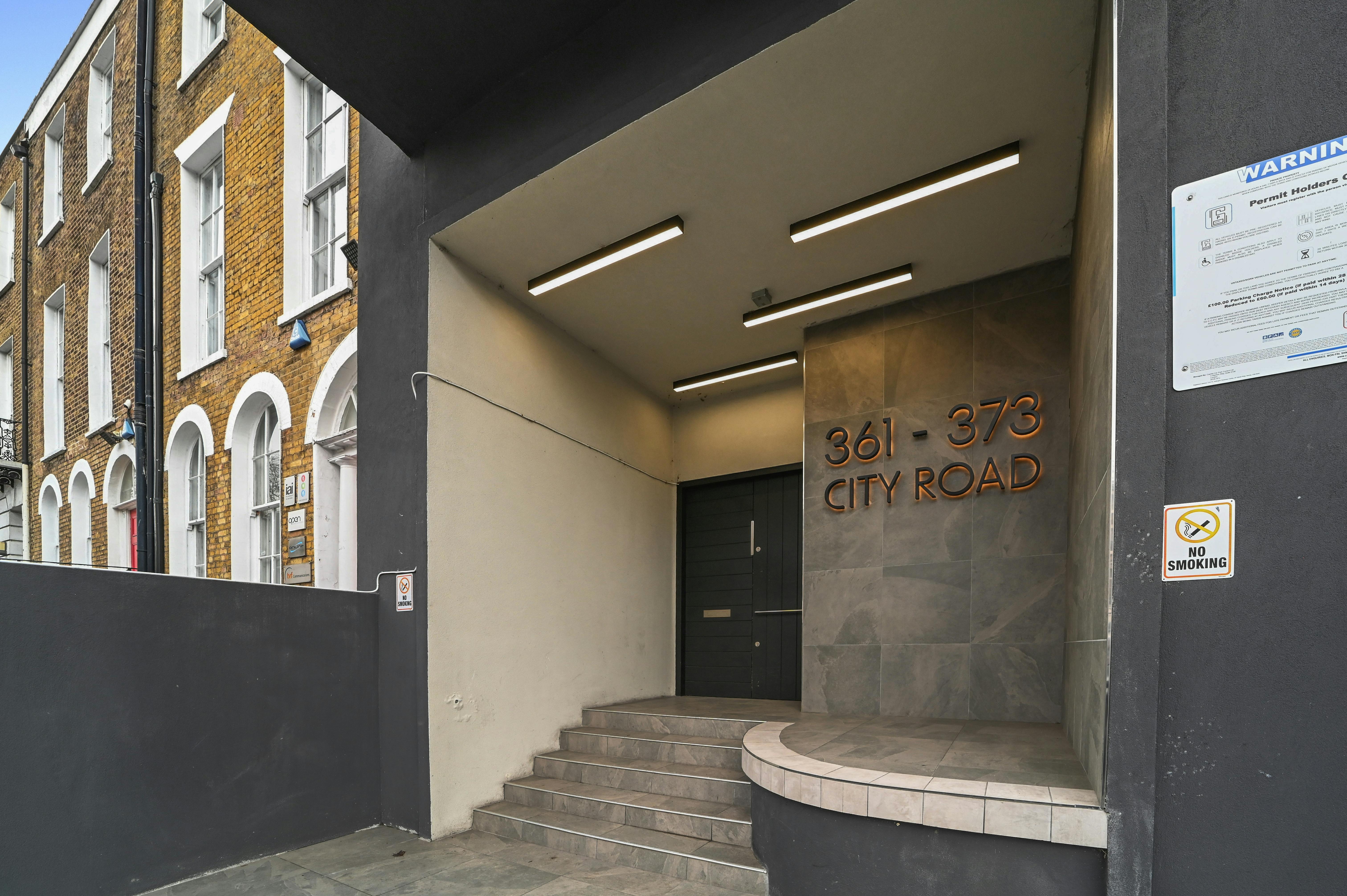 Office in London - photo 4