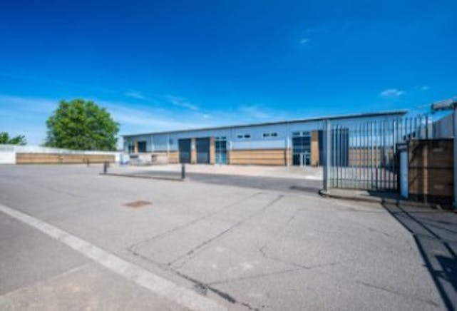 Proxima 25, London, Industrial To Let - Proxima 25 main 1.jpg