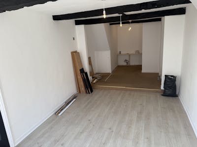5 Swan Street, Alcester, Retail To Let - IMG_2276.JPG