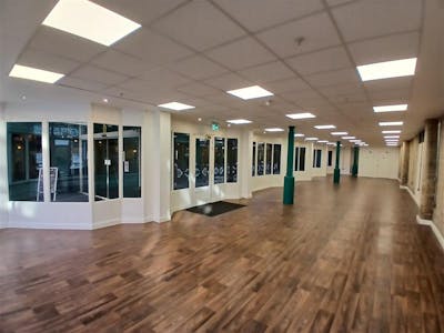 Units 5 - 7, The Buttermarket, Newark, Retail To Let - 43294230-7b21-424a-8b13-0bab9b56d75c.jpg