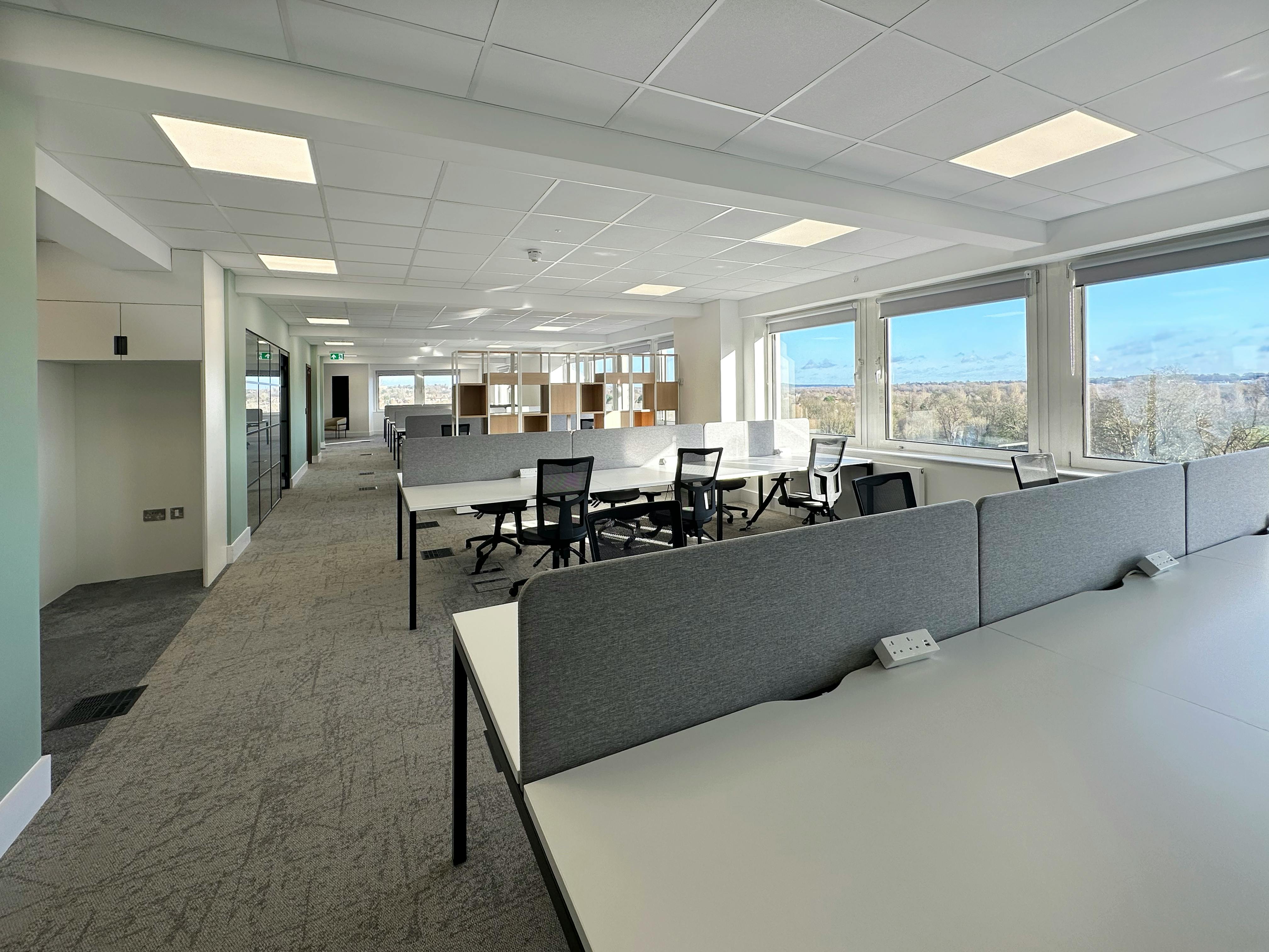 Office in Reading - photo 2