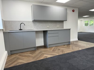 Unit 14, Pavilion Business Park, Leeds, Office To Let - IMG_8229.JPG