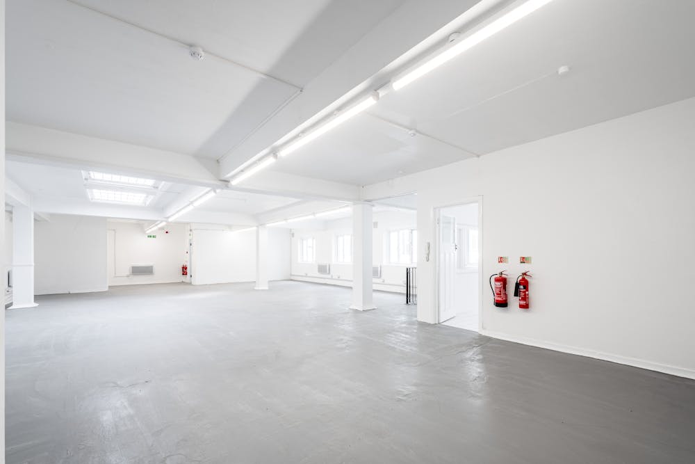 8-10 Ratcliffe Cross Street, London, Industrial To Let - Ratcliffe Cross St 810  Low Res 4.jpg