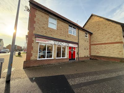 1 Anson Close, South Woodham Ferrers, Retail To Let - WhatsApp Image 2025-12-22 at 12.46.20.jpeg