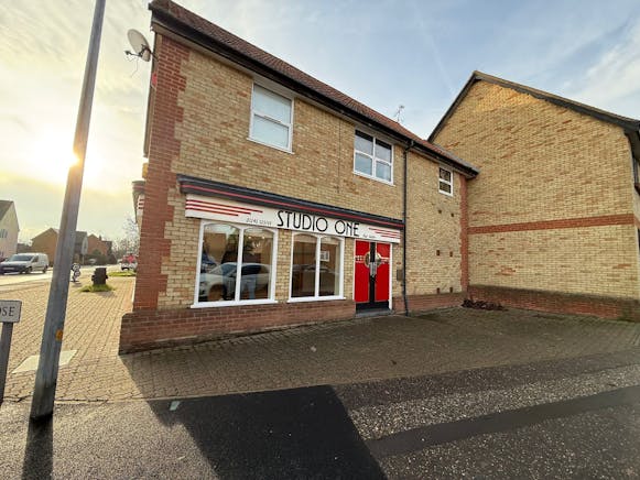 1 Anson Close, South Woodham Ferrers, Retail To Let - WhatsApp Image 2025-12-22 at 12.46.20.jpeg