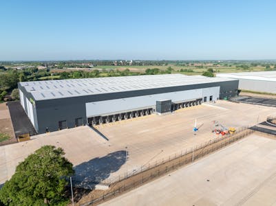 Link 205 Fradley Link, Wellington Crescent, Lichfield, Industrial / Warehouse To Let - DJI_0813.jpg