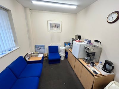 Unit 4, Oldham, Industrial/Logistics To Let - G8.jpeg