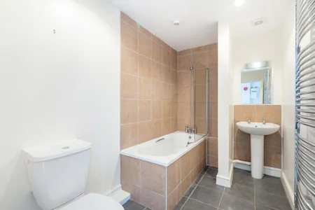 Brook Green, London, Residential Flat To Let - Bathroom