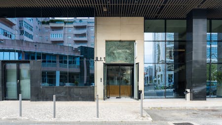 Edifício Bolsa, Rua Soeiro Pereira Gomes Lote 1, Lisboa, Office To Let - Fachada_002.jpg