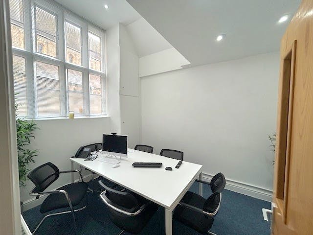 St. Stephens House, Windsor, Office To Let - Meeting room ii.jpg