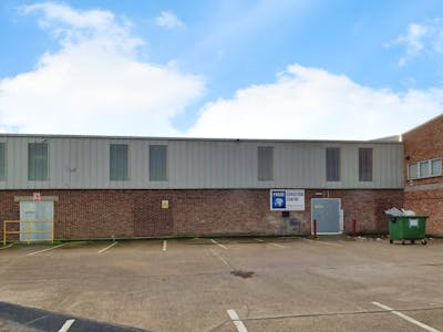 Unit 4, Rochford, Industrial To Let - cf8518f81.jpg