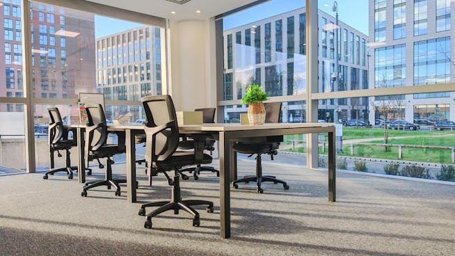 2-Work, 1 Whitehall RIverside, Leeds, Offices To Let - Whitehall-Officeone.jpg