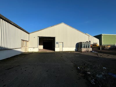 Unit 1, Hunters Industrial Estate, Cardiff, Industrial For Sale - Seawalls 04.jpg