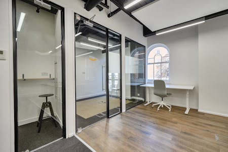 3 Bath Place, London, Office To Let - 1430435-13-69b952ac76eb6.jpg