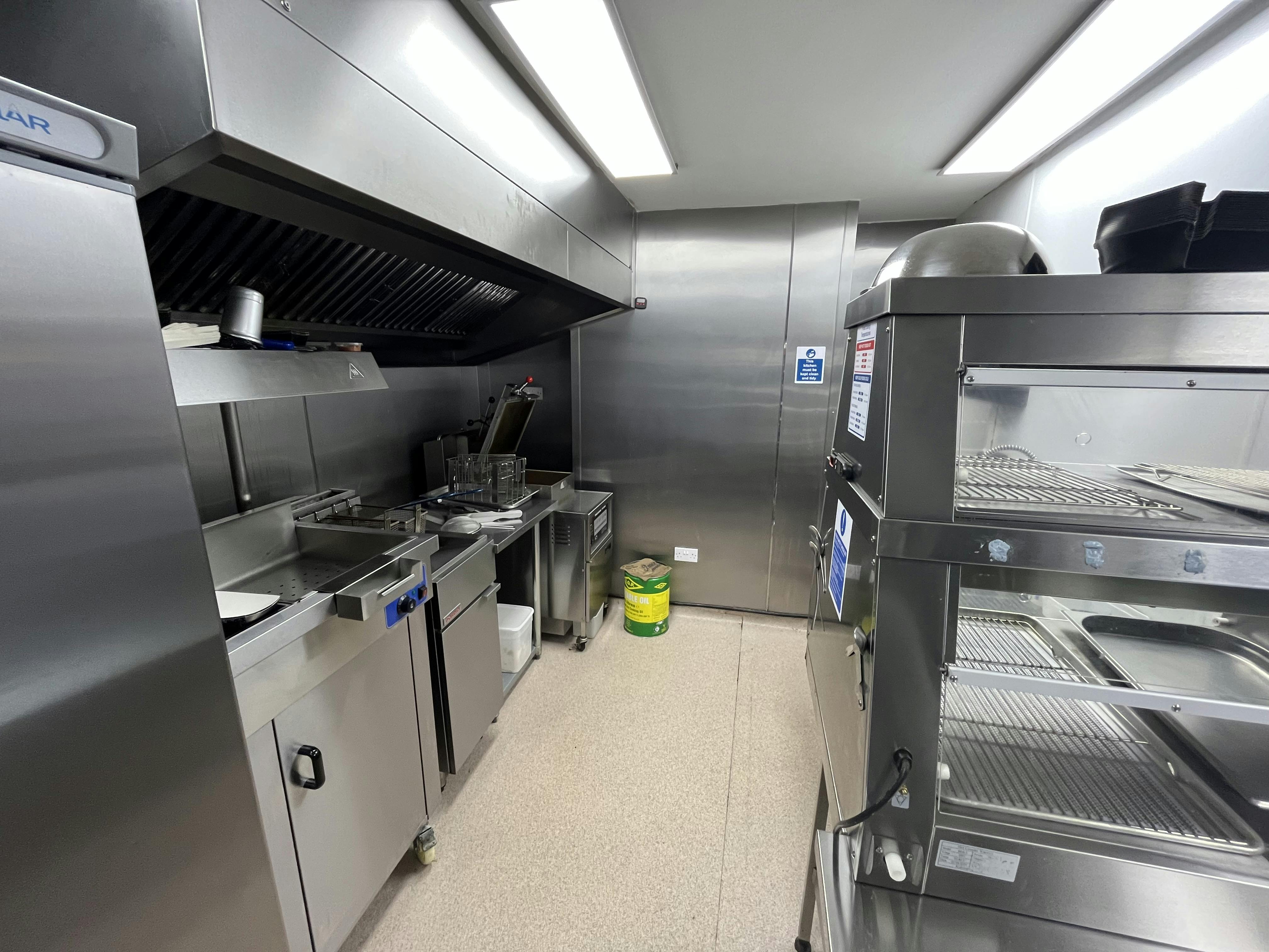 90 Market Street, Hyde, Residential / Retail For Sale - IMG_0593.jpg