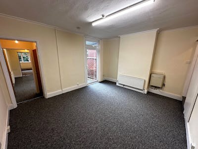 70 Priory Road, Kenilworth, Office / Retail To Let - 7.jpg