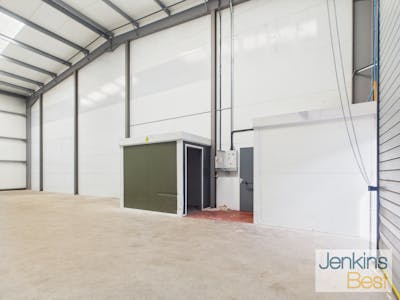 Unit 25, Newport Business Centre, Newport, Industrial To Let - CAM05096G0-PR0032-STILL039.jpg