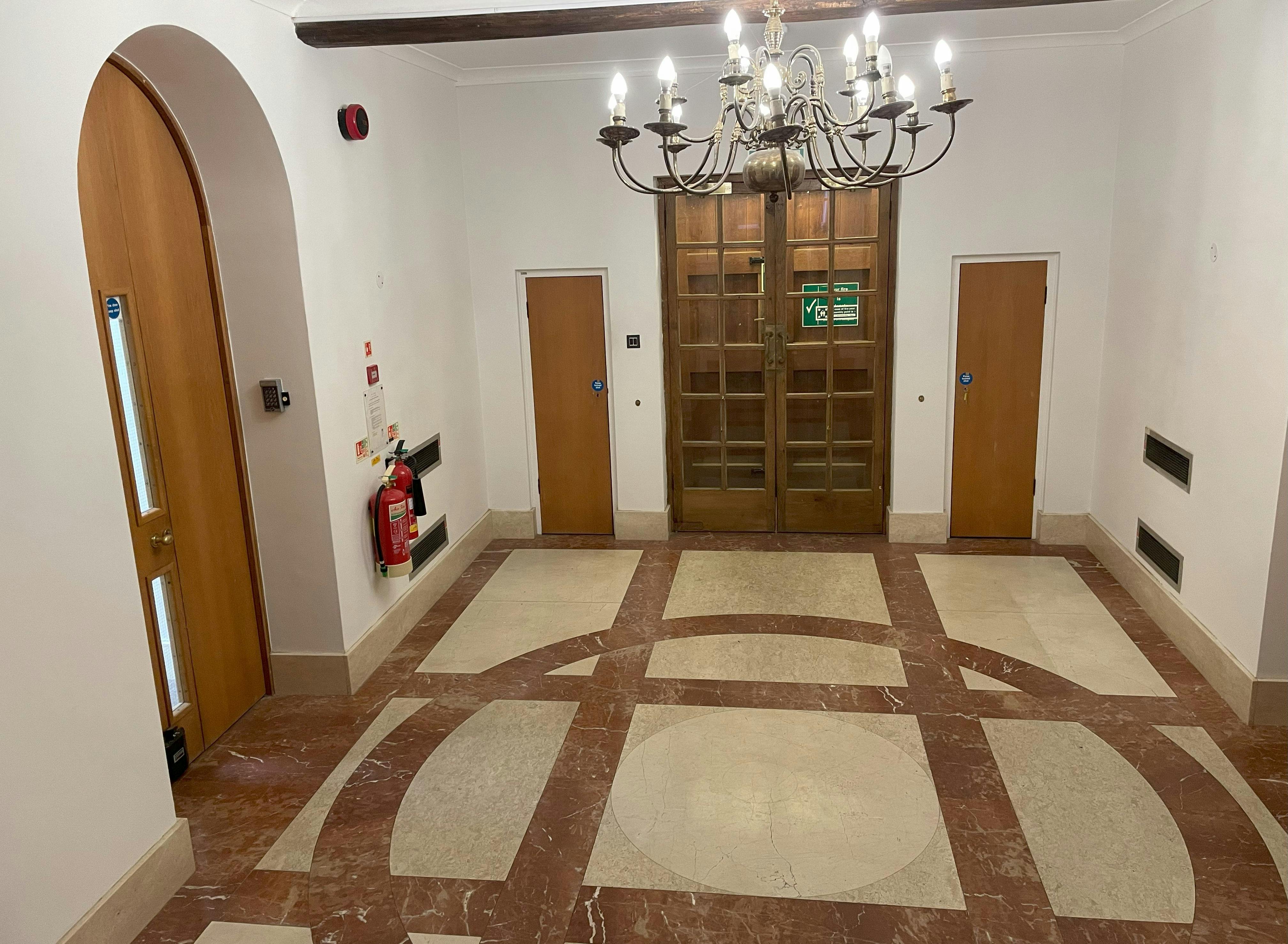 2-16 St Clements House, Colegate