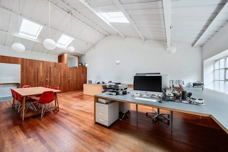 Studio 5 The Hangar, London, Office To Let - 138407976924fecb55a07.jpg
