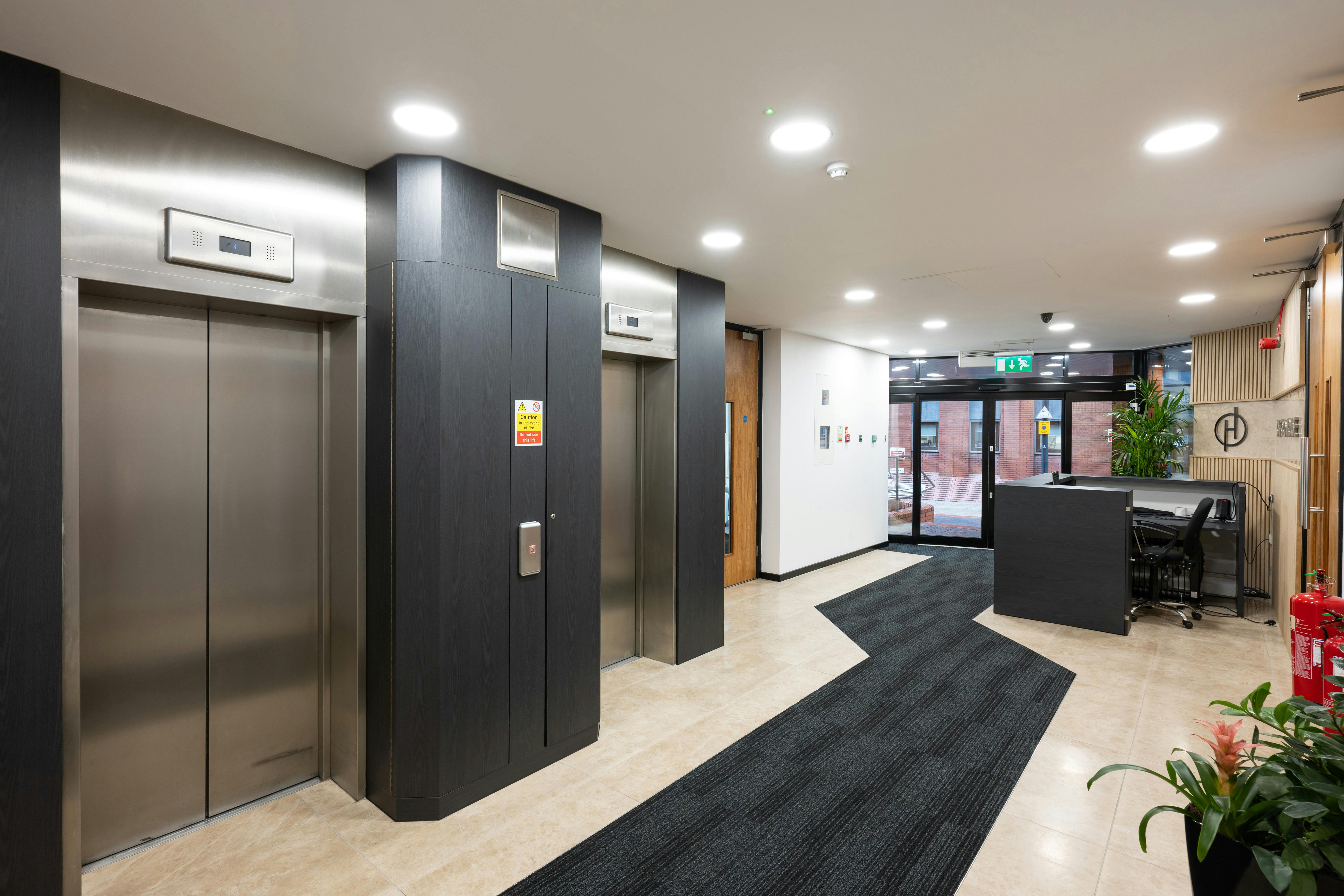 Oxford House, Leeds, Offices To Let - 29112024_Oxford_House_042.jpg