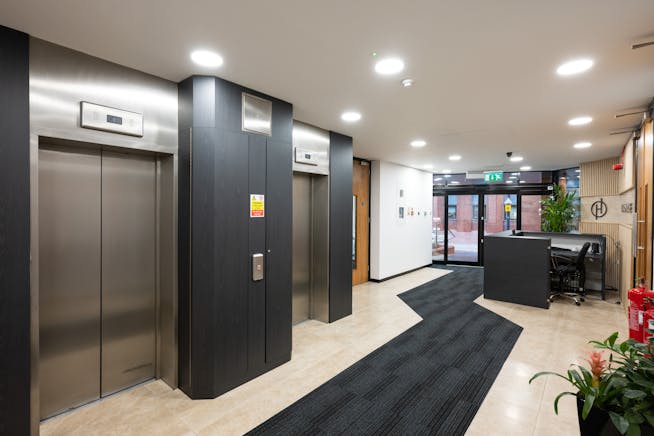 Oxford House, Leeds, Offices To Let - 29112024_Oxford_House_042.jpg