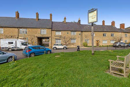 Cartwright Hotel, 1-5 Croughton Road, Banbury, Development Potential / Residential Development / Hotel For Sale - 105062_Cartwright Hotel 1 5 Croughton Road Aynho-8.jpg