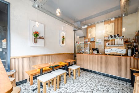 Barbican Cawfee, 58 Long Lane, London, Retail Lease Assignment - Long Lane 58  6.jpg