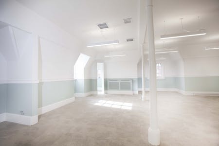 22a Great Hampton Street, Birmingham, Office To Let - card 2 aIMG_0074.jpg