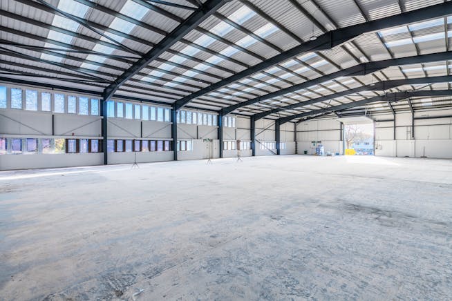 Unit 1 Crompton Road, Groundwell Industrial Estate, Swindon, Industrial To Let - Unit-1-Crompton-Rd-Groundwell-Ind-Est-Swindon-21.jpg