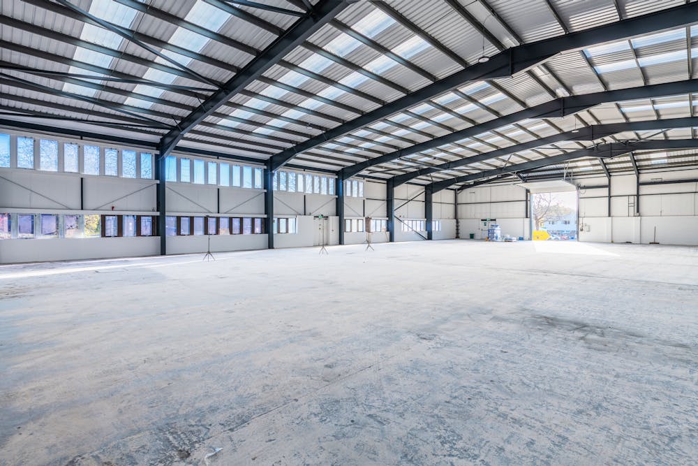 Unit 1 Crompton Road, Groundwell Industrial Estate - Unit-1-Crompton-Rd-Groundwell-Ind-Est-Swindon-21.jpg