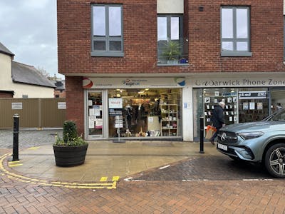 10 Swan Street, Warwick, Retail To Let - IMG_5630.JPG
