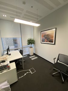 Fitted And Furnished Space For Lease, Burj Daman, Office To Let - IMG_0474.JPG