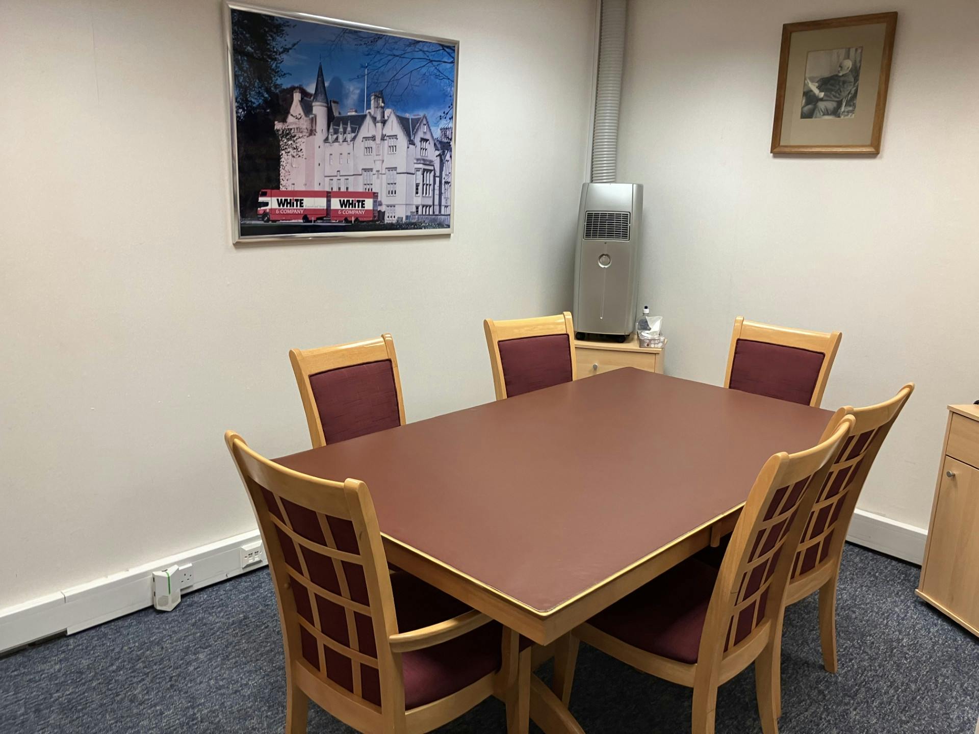 Office in Eastleigh - photo 3