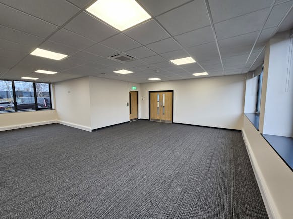 Digital House, Stourport Road, Kidderminster, Office To Let - 20260122_115426.jpg
