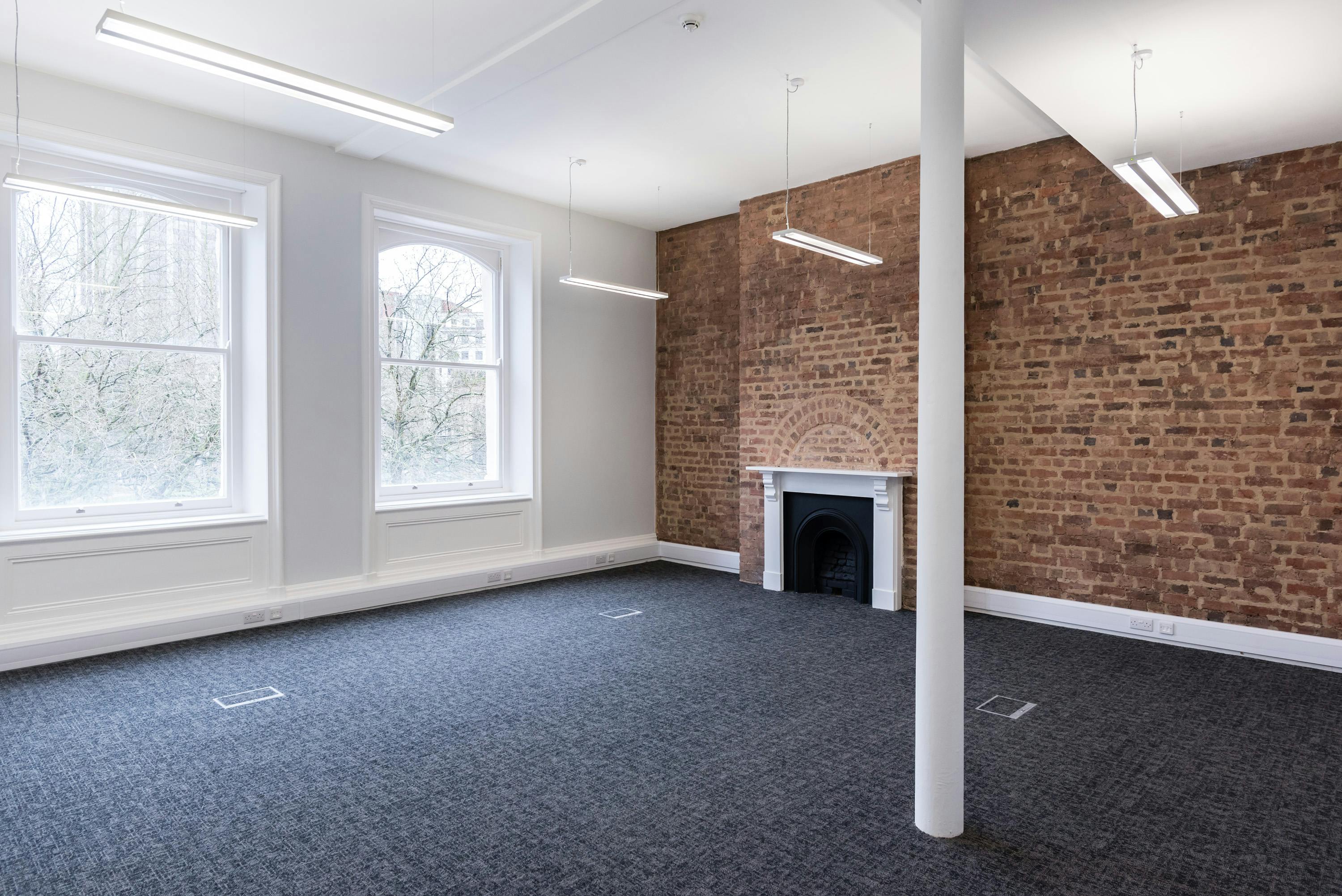 Office in Birmingham - photo 2