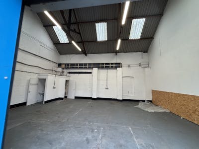 Unit B3A, Avondale Business Park, Cwmbran, Industrial To Let - IMG_6289.jpg